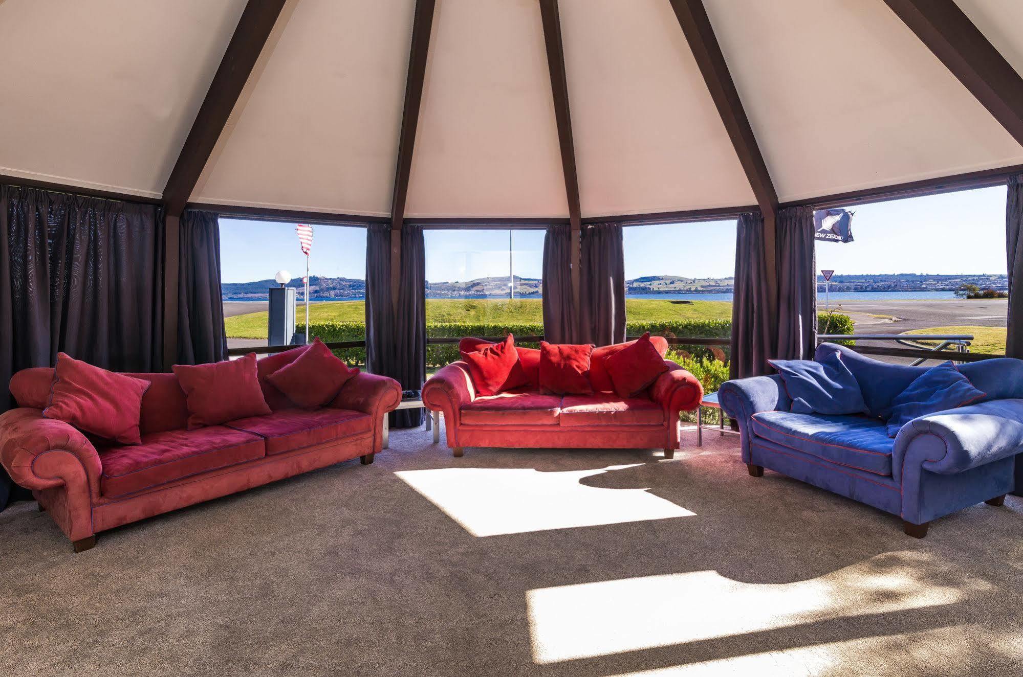 Accent On Taupo Motor Lodge Bagian luar foto