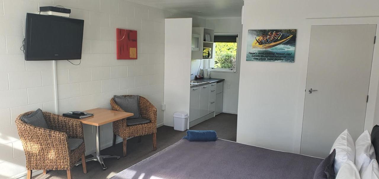 Accent On Taupo Motor Lodge Bagian luar foto